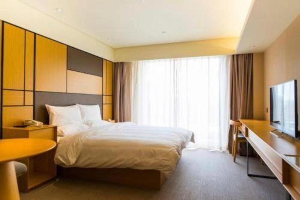 Ji The Bund Tiantong Road 4* Shanghai