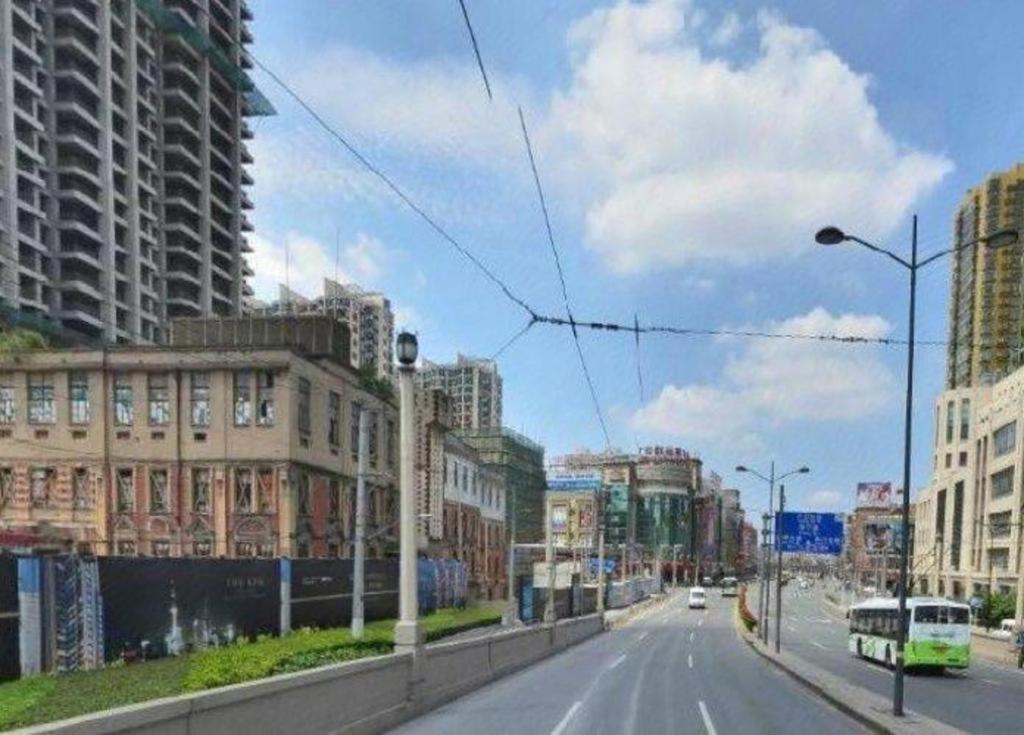 Ji The Bund Tiantong Road 4*