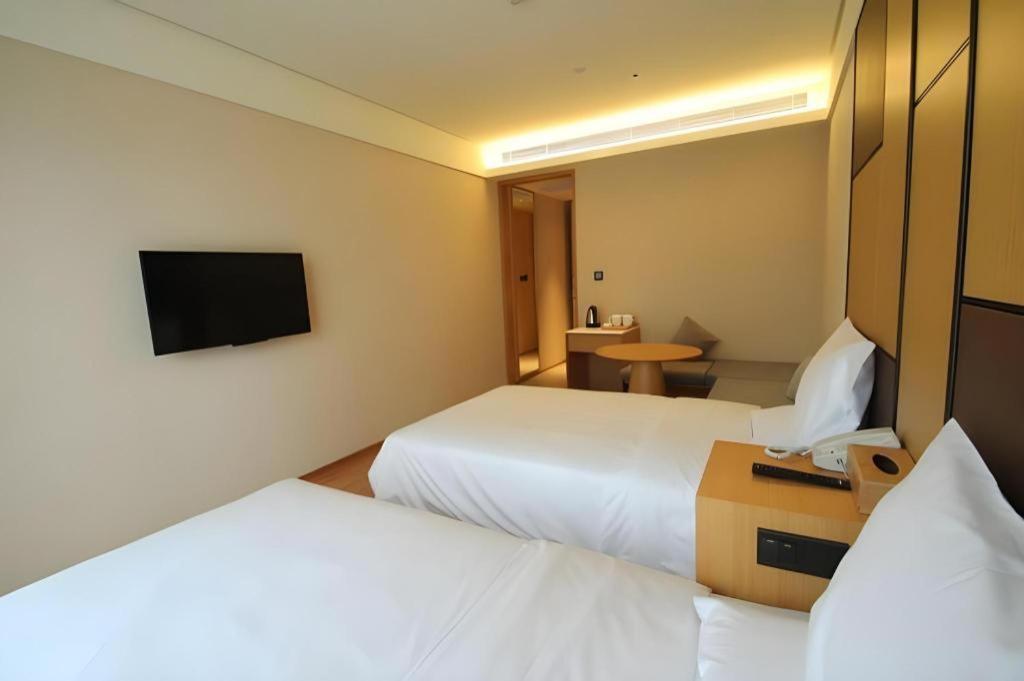 Hotel Ji The Bund Tiantong Road